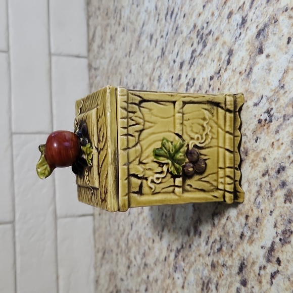 Vintage Lefton Cannister Set - Picture 11 of 12